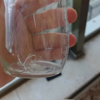 Afyon'daki Philips Cam Biberon Çatlak Sorunu Ve Ücretsiz Değişim Talebi