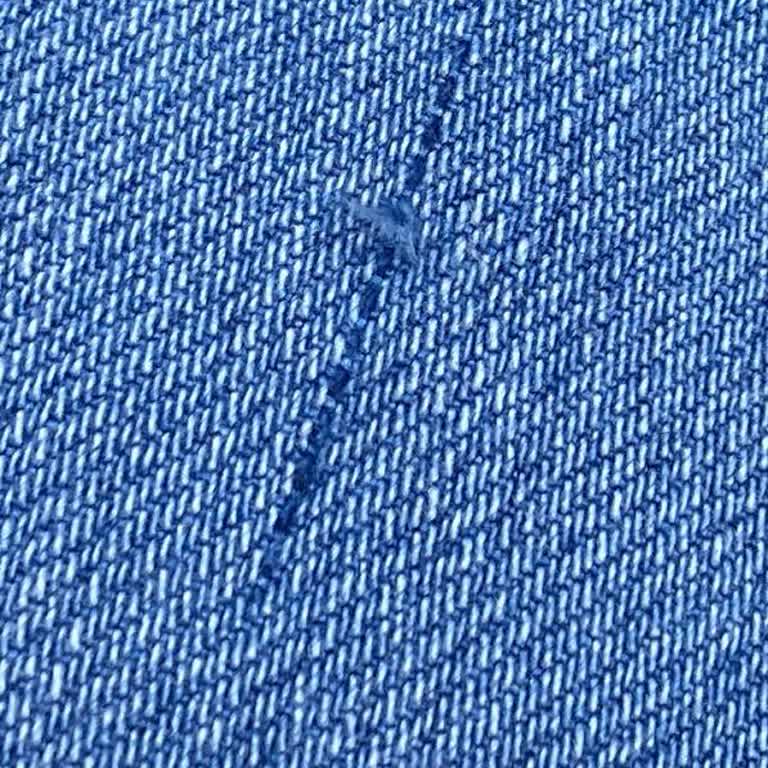 İlk Yıkamada Defolu Kot Pantolon Ve Mağaza İletişim Sorunu