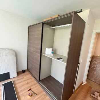 Kelebek Mobilya'dan Kırık Ayna Ve 12 Hafta Çözüm Bekleyişi