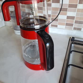 Grundig CM 4054 Çay Makinesindeki Sürekli Isıtma Düğmesi Arızası Ve Ücretsiz Değişim Talebi