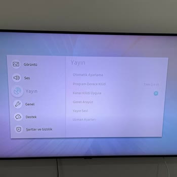 Yayın Menüsü Çökmüş, Kanal Güncellenemiyor, Samsung'dan Çözüm Bekleniyor