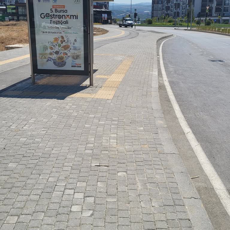 Bisikletli Yolculara Kapı Açmayan Şoföre İnceleme Ve Eğitim İsteği