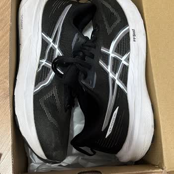 Asics Ayakkabısında Yırtılma Şikayeti Ve İade Reddi