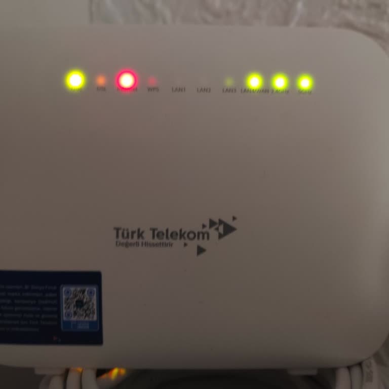 İnterneti Kesik Tek Abone, Canlı Müşteri Hizmetine Ulaşılamıyor