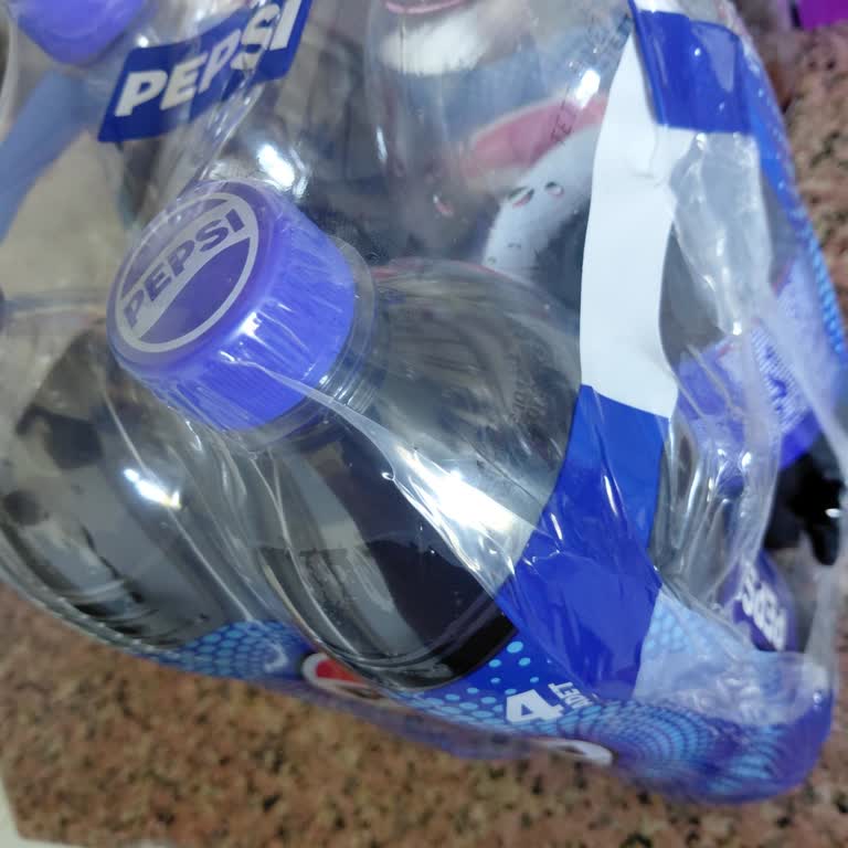 Yarım Dolu Pepsi Şişesi Üretim Hatası Ve Hayal Kırıklığı