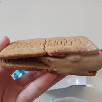 Migros Sanal Market’te Nogger Dondurması Kırık Ve Bozuk Geldi: İade Süreci Sorunlu