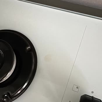 Garanti Kapsamında Cam Değişimi İstiyorum: Teka Ankastre Ocakta Kalıcı Leke