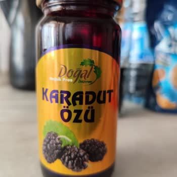 Karadut Özünde Yanıltıcı Etiket Ve Sağlık Endişesi
