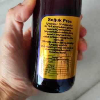 Karadut Özünde Yanıltıcı Etiket Ve Sağlık Endişesi