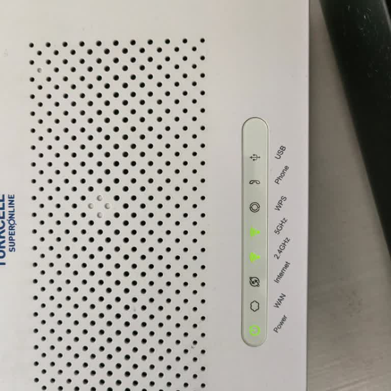 Superonline Ev İnternet Kesintisi: Acil Çözüm Talebi