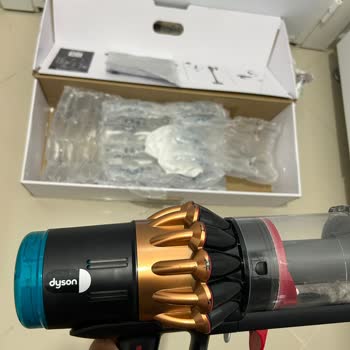 Dyson V16 Yüksek Ses Ve Boya Dökülmesi Servis İlgisizliği