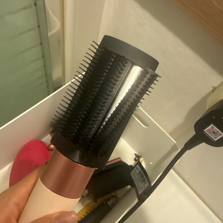 Dyson Airwrap Garanti Kapsamı Çelişkisi Parça Arızası Ücretli Olarak Sunuldu