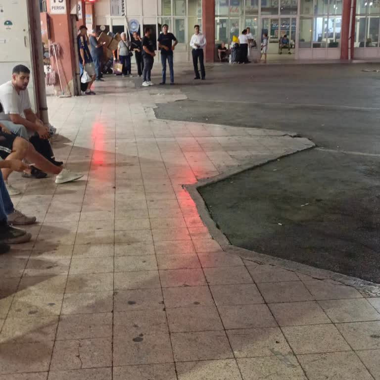 Sefer Saatinde Otobüs Gelmedi, Bilgi Ve İade Sağlanmadı