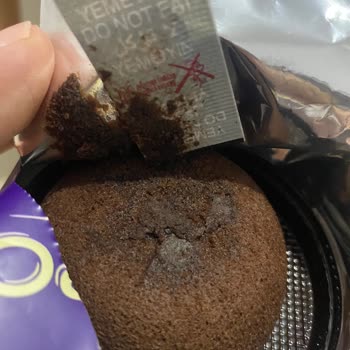 Luppo Keklerinde Kötü Koku Ve Yemeyiniz Uyarısı