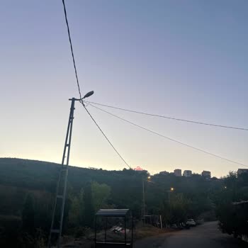 Sokak Lambası Yanmıyor Gece Güvenliğimiz Tehlikede
