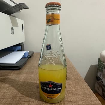 St Pellegrino Portakal Aromalı İçecek Paketi Yarım Ve Eksik