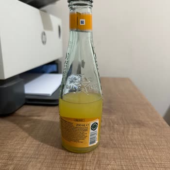 St Pellegrino Portakal Aromalı İçecek Paketi Yarım Ve Eksik