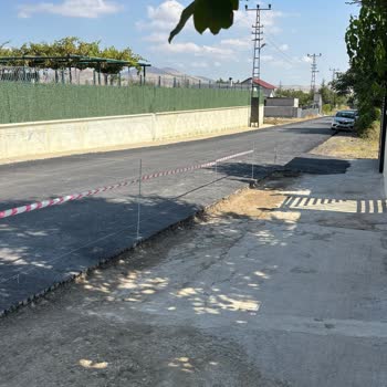 Tamamlanmamış Asfalt Ve Güvenlik Riski Nedeniyle Yol Parası İadesi Ve Çukurun Doldurulması Talebi