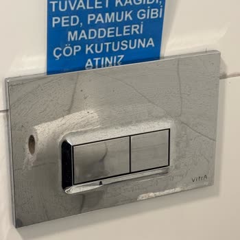 Hijyen Sorunu Nedeniyle Konaklamama Ve Açıklanmayan İade Kesintisi