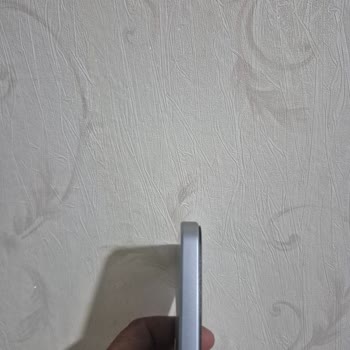 Kalitesiz Ve Uyumlu Olmayan Telefon Ekranı: Değişim Ya Da İade Talebi