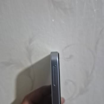 Kalitesiz Ve Uyumlu Olmayan Telefon Ekranı: Değişim Ya Da İade Talebi