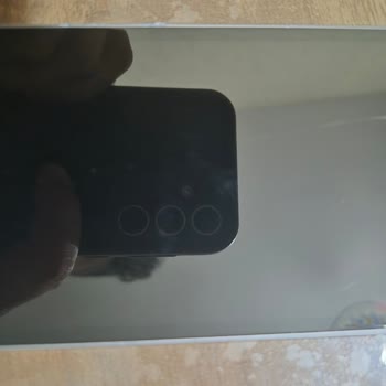 Kalitesiz Ve Uyumlu Olmayan Telefon Ekranı: Değişim Ya Da İade Talebi