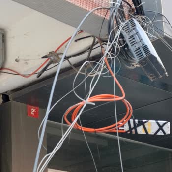 Fiber Kesintisi Nedeniyle 21 Gün İnternet Kesintisi Ve 1200 TL Kurulum Ücreti İtirazı