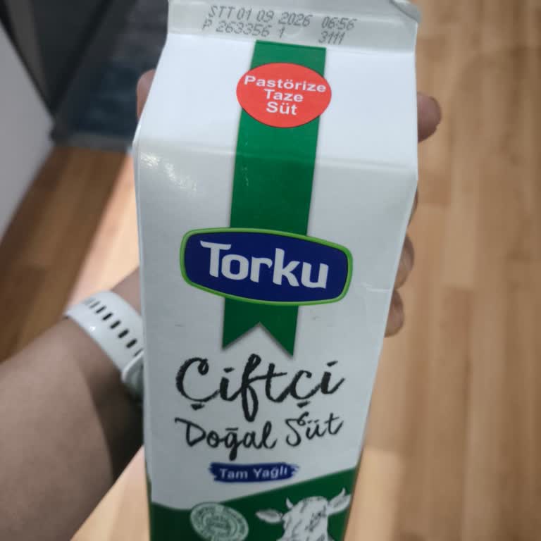 Arapsuyu Şubesinde Son Kullanma Tarihli Süt Ve Cevapsız Müşteri Hizmeti