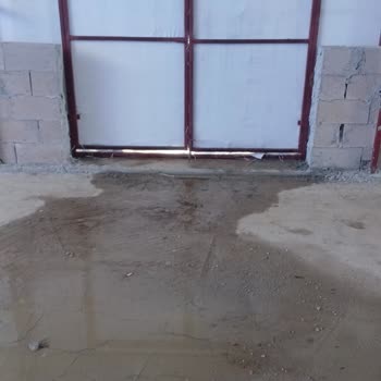 Miras Çadır Kurulduktan Sadece Bir Hafta Sonra İçine Su Almaya Başladı