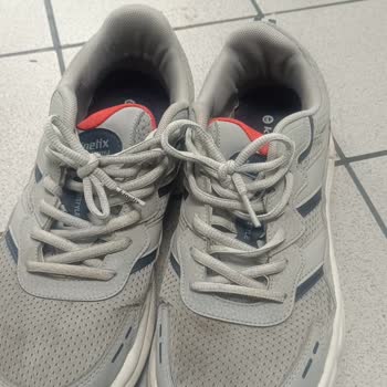 Ayıplı Sneaker İçin Yanlış Kullanıcı Hatası Değerlendirmesi