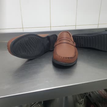 Flodeniy Yanıltıcı Reklamla Gelen Kalitesiz Ayakkabılar Ve İade Talebi