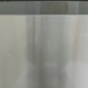Kapak Paslanması Ve Logo Düşmesi Müşteri Hizmetlerinden Yanıt Alınamıyor