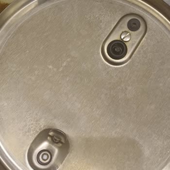 Fissler Düdüklü Tencere İç Ve Dış Yüzeyinde Erken Kararma Ve Kapağın Boşluğu