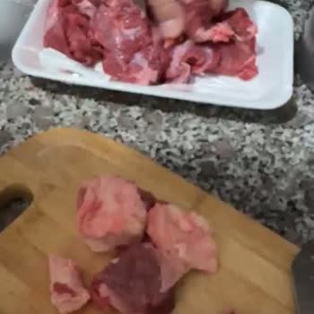 Migros Kasap Reyonunda Satılan Dana Kuşbaşı Ette Gizli Yağ Parçaları