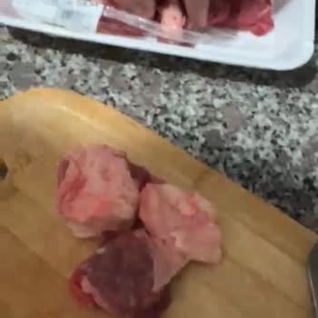 Migros Kasap Reyonunda Satılan Dana Kuşbaşı Ette Gizli Yağ Parçaları