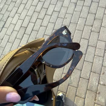 Rayban Gözlüğümde Gevşeyen Vida Ve Garanti İhmalı