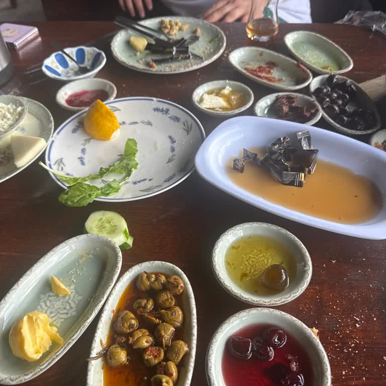 Şile Saklıgöl Restoranında Açıklanmayan Ek Ücret Şoku