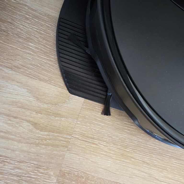 Garanti Kapsamındaki Robot Süpürgemin Kargo Riski Müşteriye Yüklenmesi Kabul Edilemez