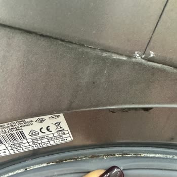 Arçelik Çamaşır Makinesinde Boya Kabarması Ve Pas Sorunu