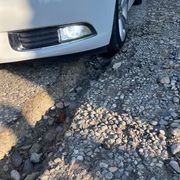 Yüksel Sokakta Çamur Ve Bozuk Zemin Sorunu Çözülmedi