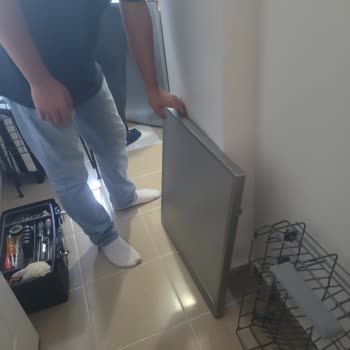Hasarlı Kapaklı Vestel Bulaşık Makinesine Kaba Servis Tutumu