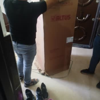Hasarlı Derin Dondurucu Teslim Edildi, Değişim Ve Açıklama Talebi