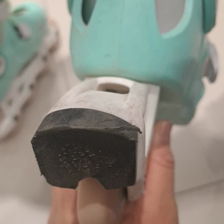 Fren Parçası Stokta Olmadığı İçin Yeni Paten Almak Zorunda Kalmak