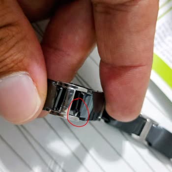 Kısaltma İşlemi Sırasında Bileklik Kristal Baklaları Kırıldı