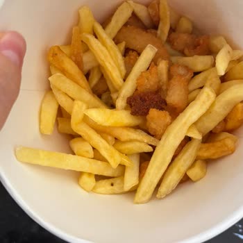 Hijyenik Olmayan Yemek Ve İade Yapmayan Destek