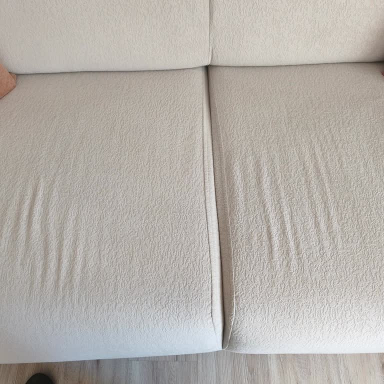 Ayıplı Koltuk İçin Değişim Talebi Ve Servisin Kaba Davranışı
