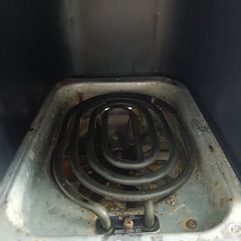 Arçelik Gurme Duo Airfryer Rezistansındaki Tekrarlayan Paslanma Sorunu İçin Değişim Talebi
