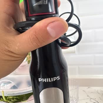Philips El Blender Çırpma Aparatı Az Kullanım Sonrası Kırıldı, Ücretsiz Parça Talep Ediyor