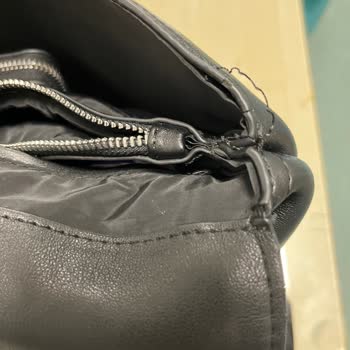 Bolsa Desigual Se Dañó En Poco Tiempo, Exijo Cambio o Reembolso