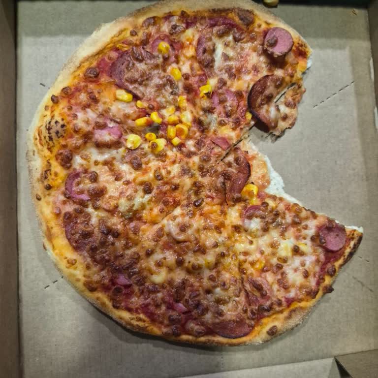 Orta Boy Ve Ekstra Sucuklu Pizza Yanlış Boyutta Ve Malzemede; İade Taleplerim Gerekçesiz Reddedildi